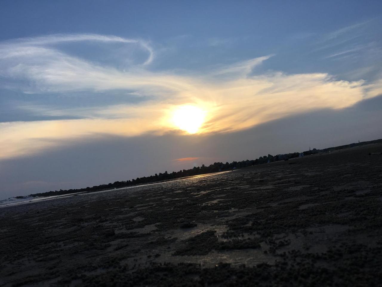 Hotel Tan Phu Лаги Экстерьер фото